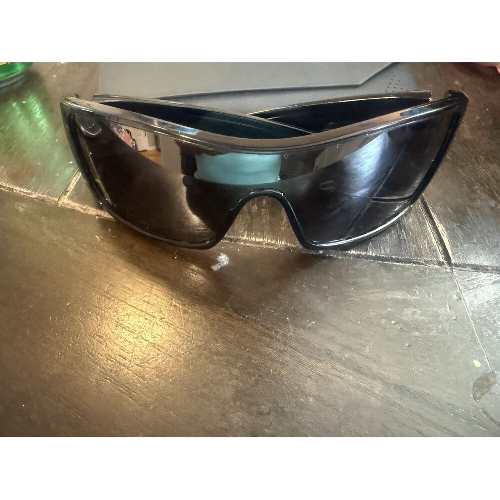 Oakley Batwolf Sunglasses in Black
